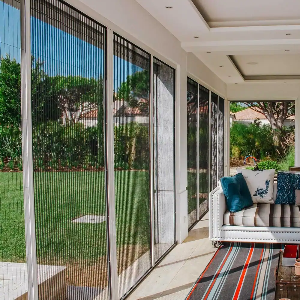 Moustiquaire-Plissee-AMB